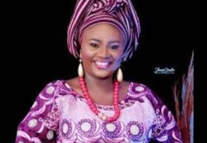 A social media user and cancer patient, Mensah Omolola, popularly known on X as AuntieEsther.