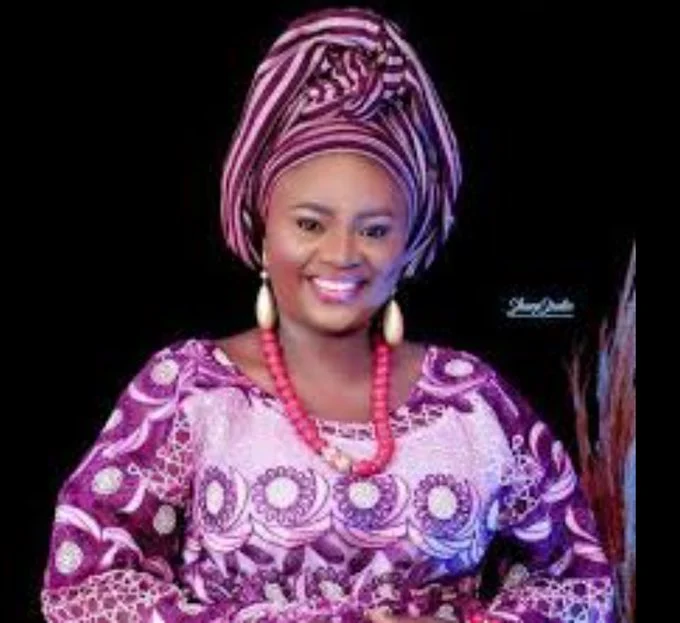 A social media user and cancer patient, Mensah Omolola, popularly known on X as AuntieEsther.