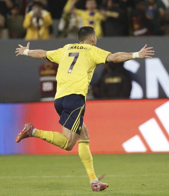 Ronaldo reaches 956 career goals in Al Nassr's 3-0 win