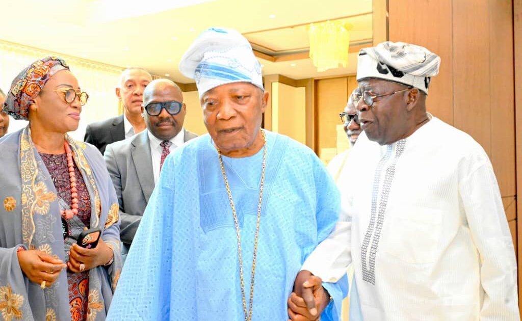 Tinubu & wife visit Kessington Adebutu in Lagos (Photos)