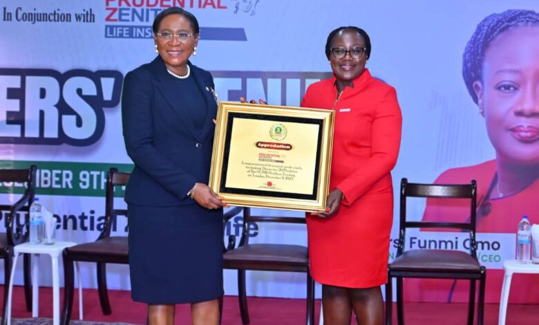 L-R: Nigerian Council of Registered Insurance Brokers' (NCRIB) President, Ekeoma Ezeibe, presenting Appreciation Plaque to MD/CEO, prudential Zenith Life Insurance, Funmi Omo, at the December edition of Brokers evening hosted by Prudential Zenith Life Insurance in Lagos recently.
