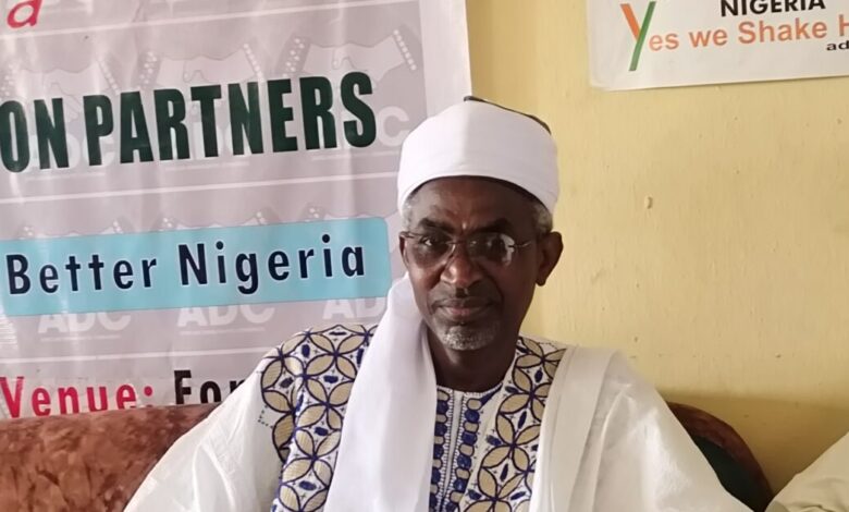 Ex-Gov's Aide Dumps Party for ADC