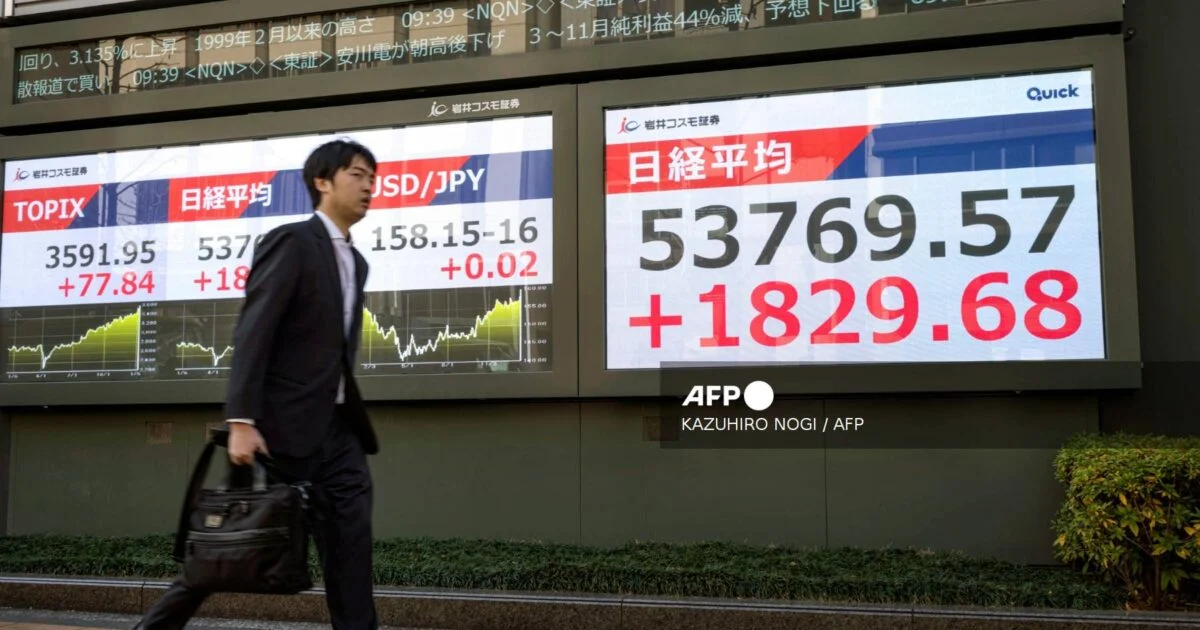 Asian markets rise with a political bump for Tokyo stocks