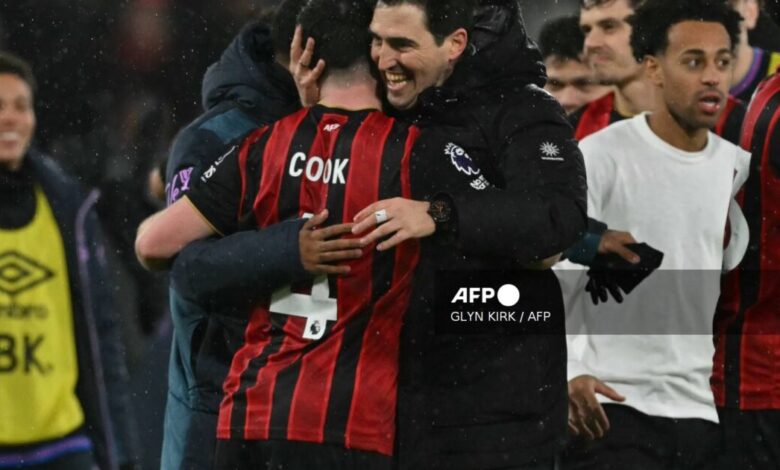 Bournemouth beat Liverpool 3-2 to end Reds' unbeaten run