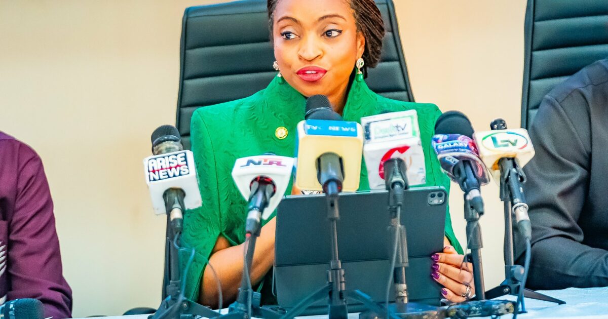 UAE Deal, Security Votes & Top Stories