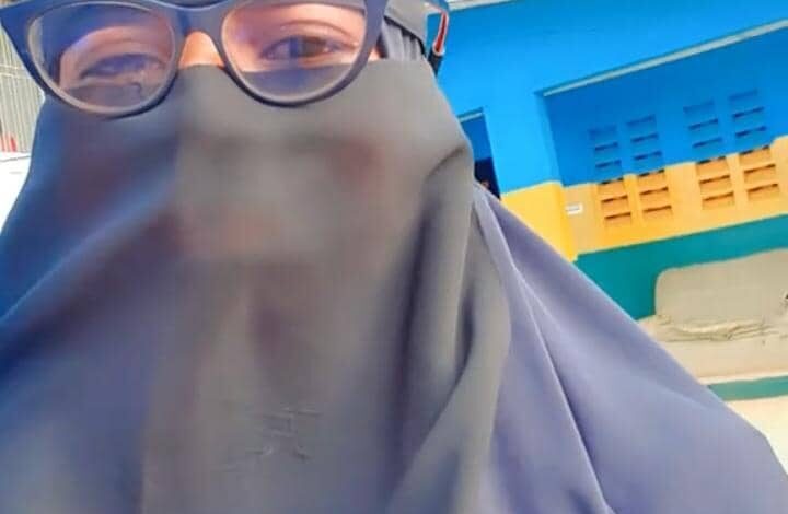 Hijab-wearing TikToker apologises over controversial posts