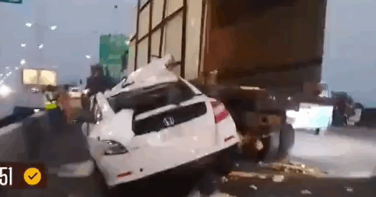 Driver injured in Lagos bridge accident on Eko Bridge