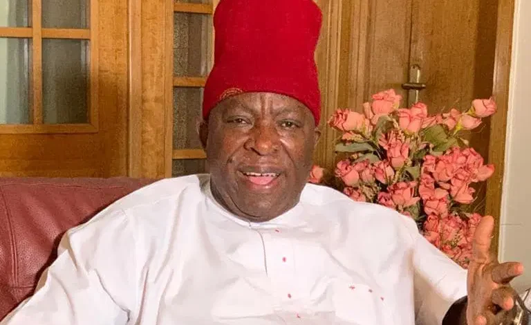Umeh Distributes N64m to Indigent Undergraduates – THISDAYLIVE