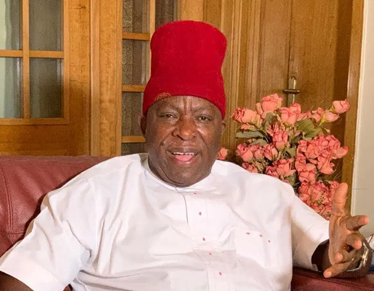 Umeh Distributes N64m to Indigent Undergraduates – THISDAYLIVE