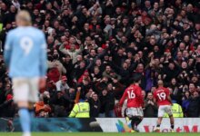 Carrick's Man United beat City 2-0 in Manchester Derby