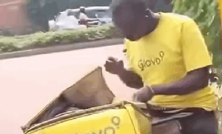 Riders Stealing From Nigerian Customers