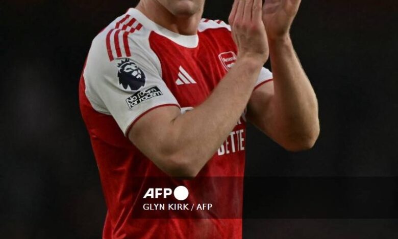 Arteta hails Gyökeres after brace in Arsenal's EPL win